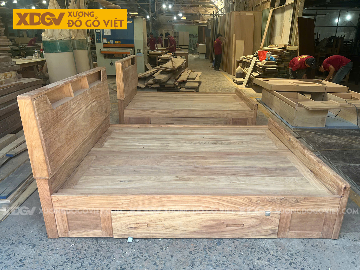 Giường Ngủ Gỗ Gõ Đỏ Tự Nhiên Sang Trọng Tinh Tế Tích Hợp Kệ