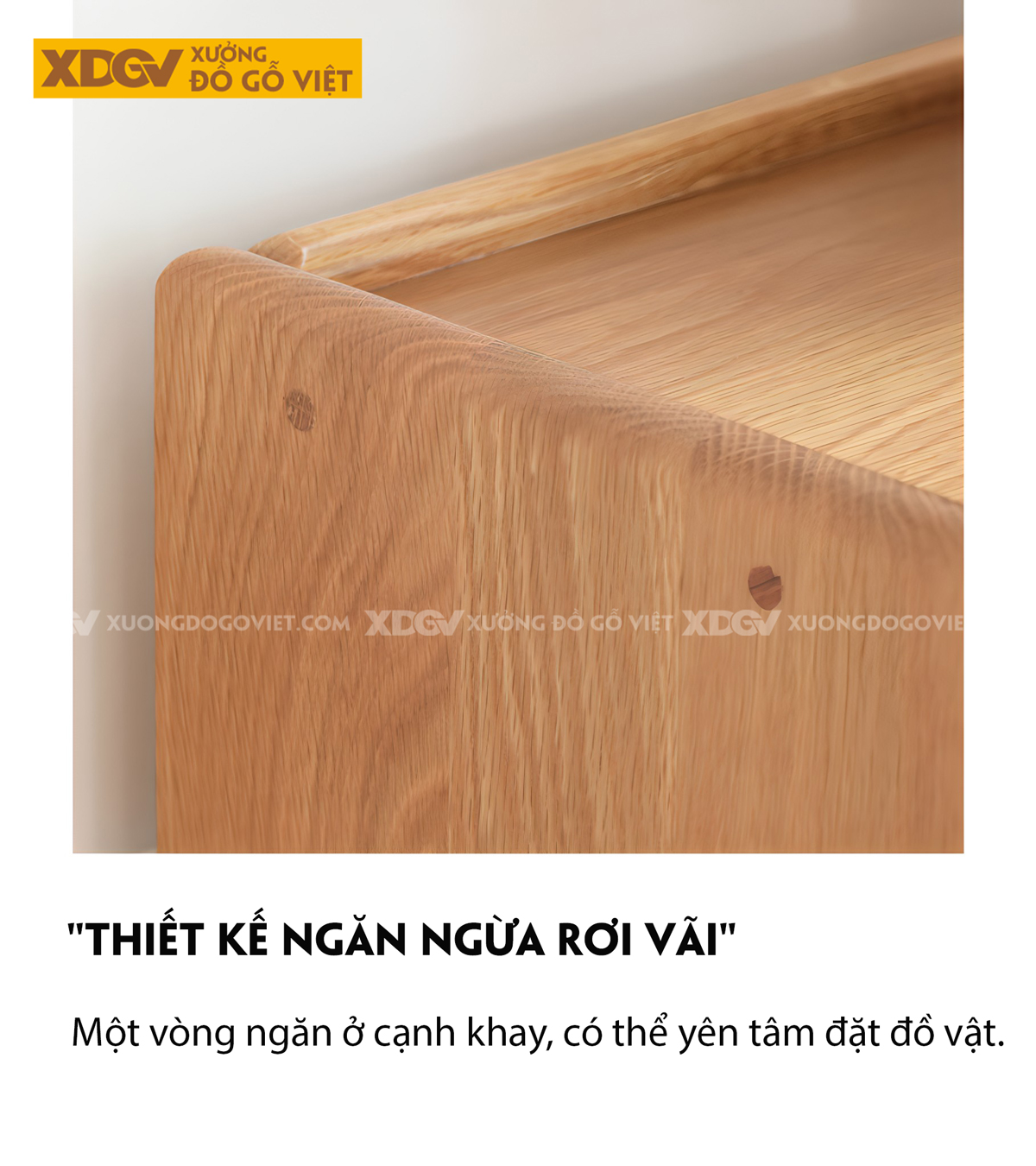 Kệ Để Tivi Gỗ Sồi Phòng Khách Chân Cao Đầu Bọc Kim Loại