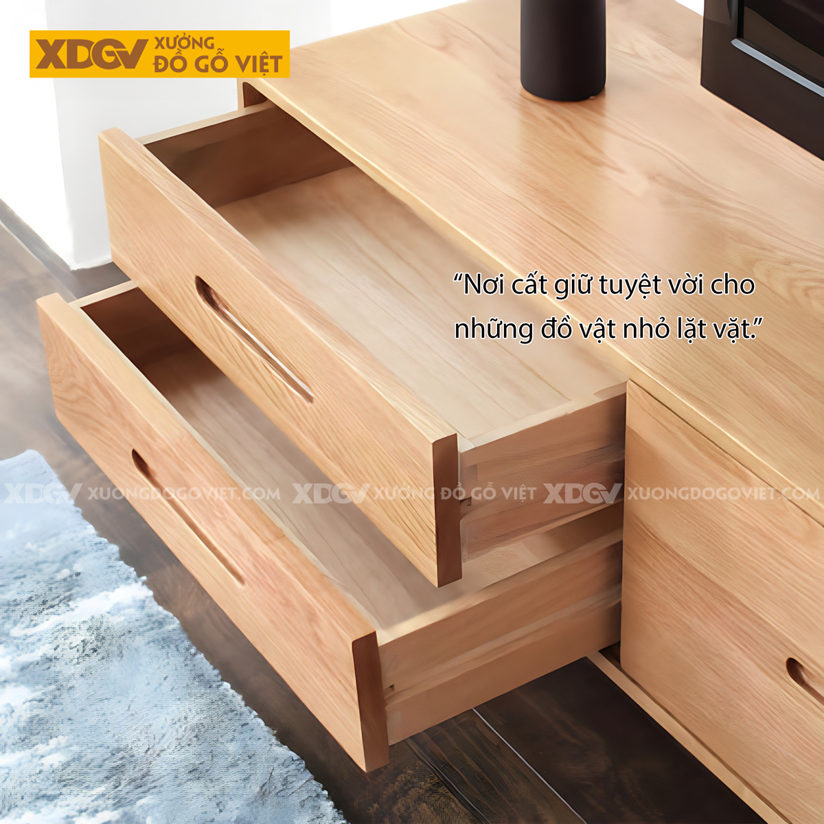 Kệ Tivi Gỗ Sồi Thịt Hiện Đại 3 Buồng Cánh Trượt Tay Âm Mới