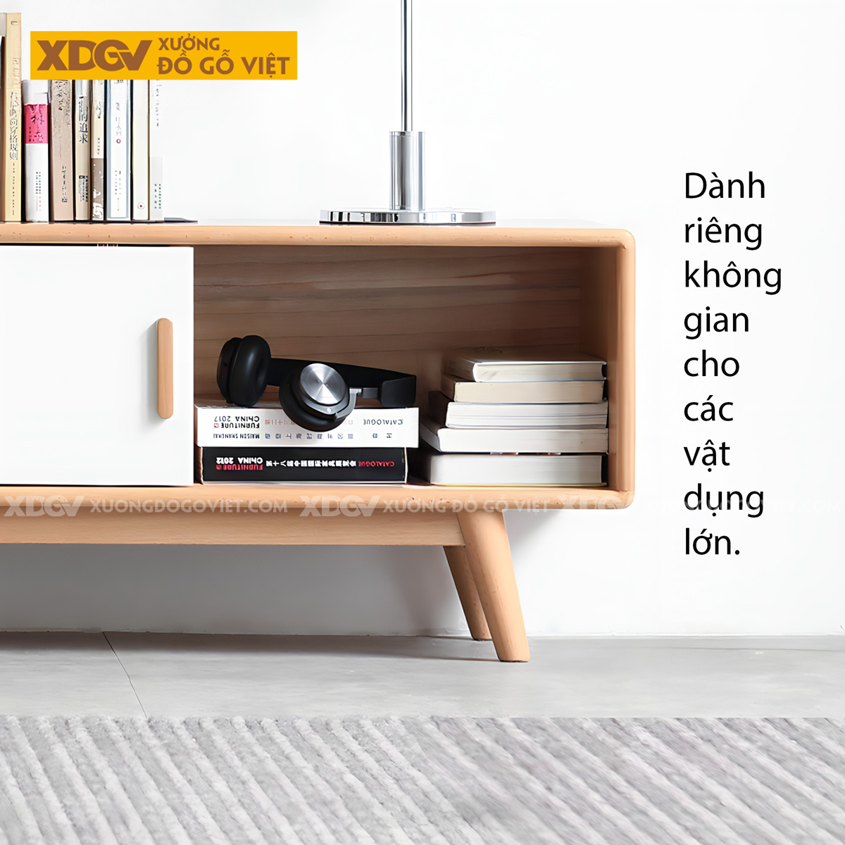 Mẫu Kệ Để Tivi Sồi Mỹ 2 Cánh Trượt Màu Trắng Tay Nắm Gỗ