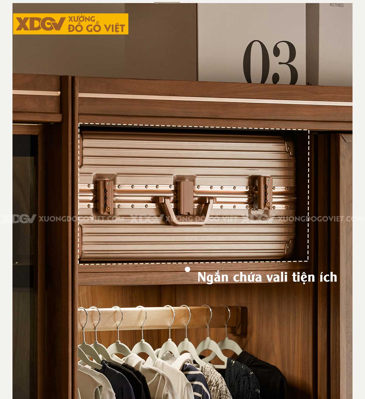 Tủ Áo Gỗ Veneer Óc Chó 4 Cánh Cửa Lùa Hiện Đại Kính Trong