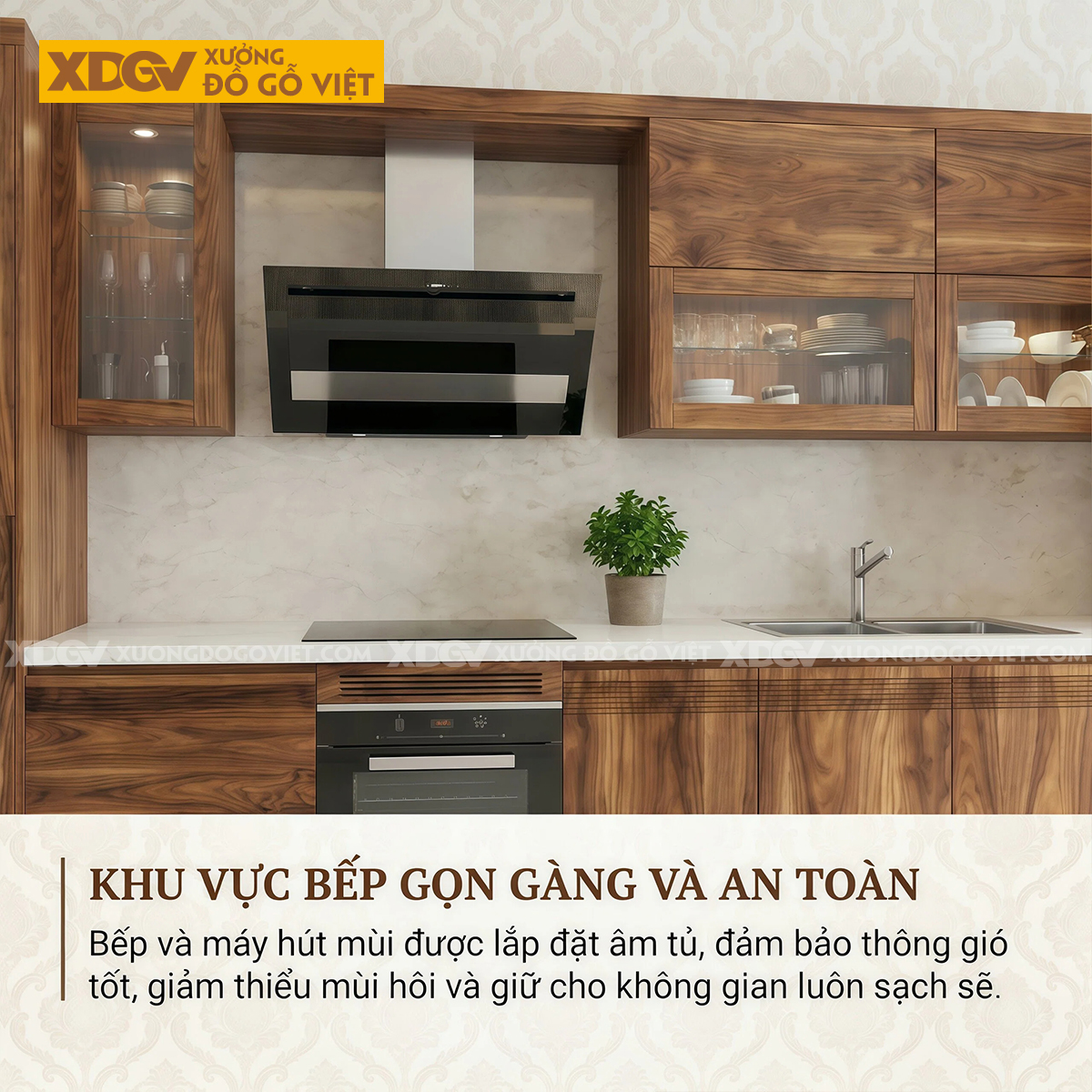 Tủ Bếp Chữ I Dài Gỗ Óc Chó Màu Sáng Kết Hợp Cánh Kính Mới