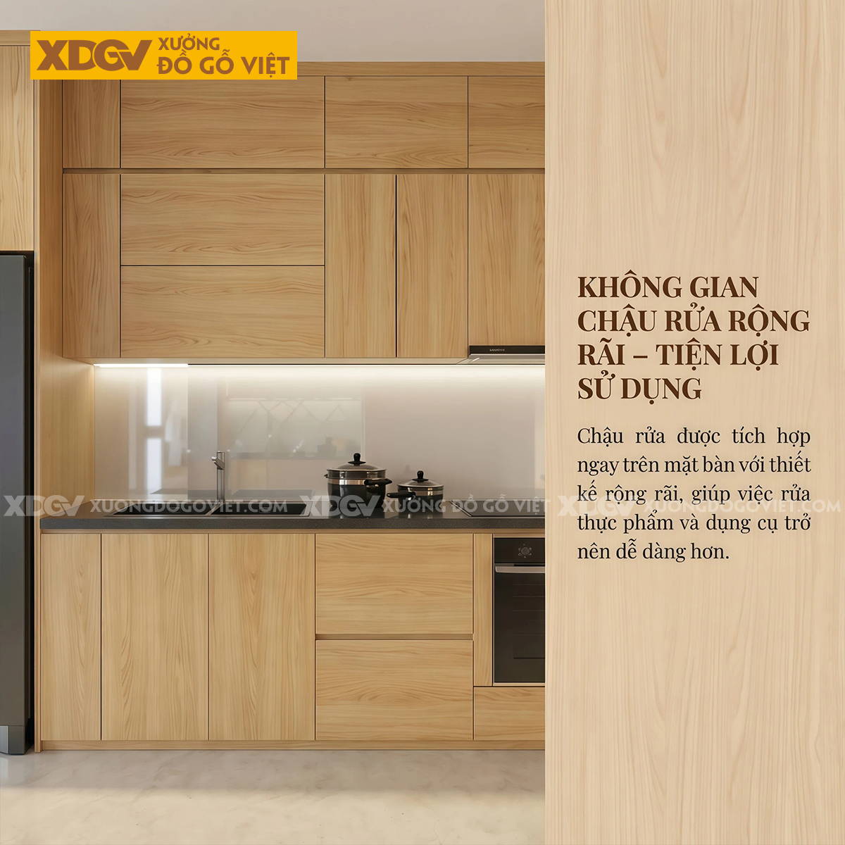 Tủ Bếp Gỗ Veneer Sồi Dáng Chữ L Phối Tủ Lưu Trữ Tay Nắm Âm