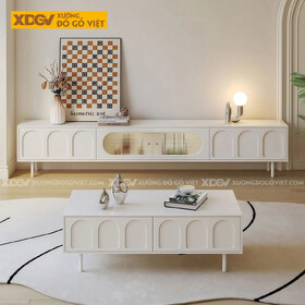 Kệ Tivi Trưng Bày Gỗ Cao Su Thiết Kế Tủ Kính Mờ Trung Tâm